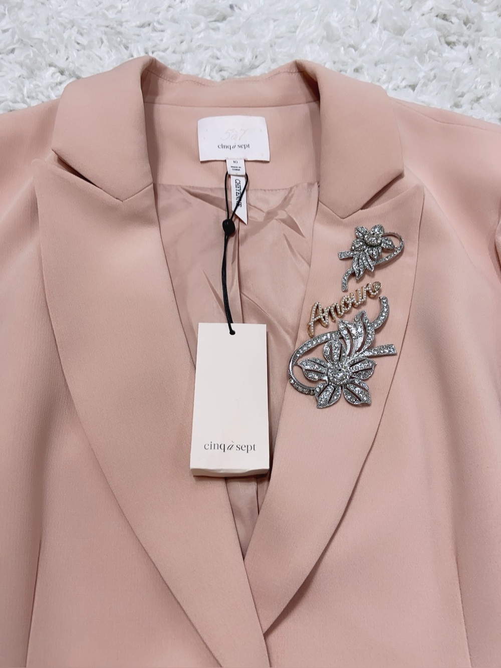 NWT $698 Cinq a Sept Cheyenne Embellished Stacked Jewelry Lined Blazer Blusher - Picture 8 of 10